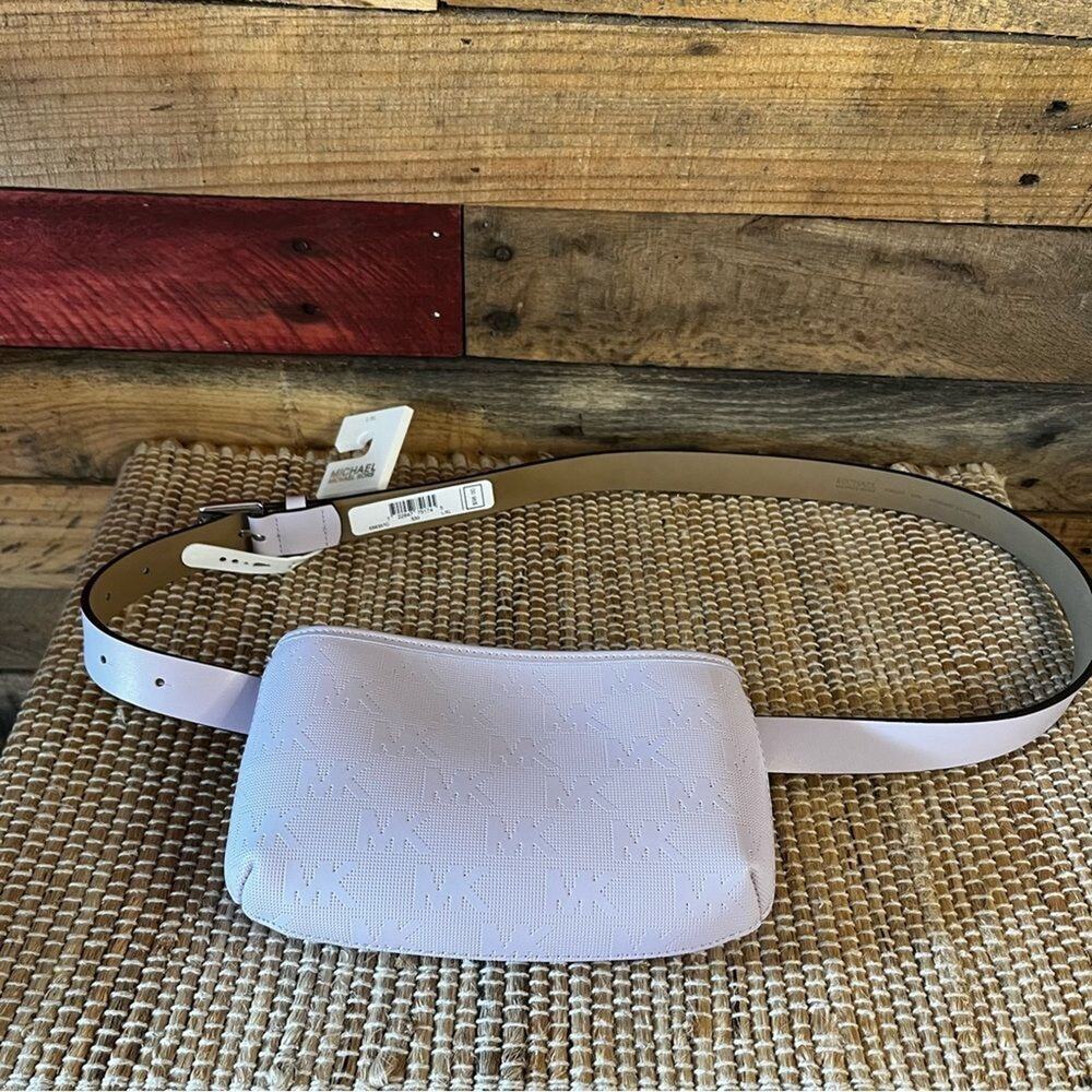 Michael‎ Michael Kors Lavender Belt Bag Size XL